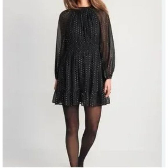 Old Navy Dresses & Skirts - OLD NAVY waist defined metallic swiss dot smocked mini dress size XS